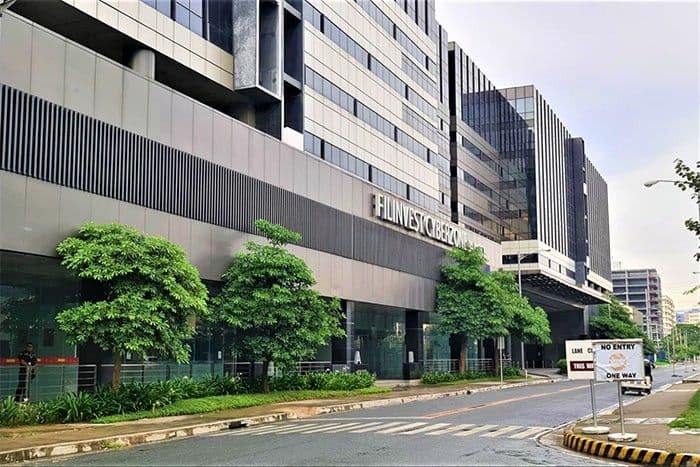 Filinvest-Cyberzone-Bay-City-Building