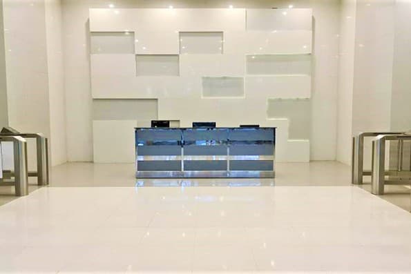 Filinvest-Cyberzone-Cebu-Tower-2-Reception-Area