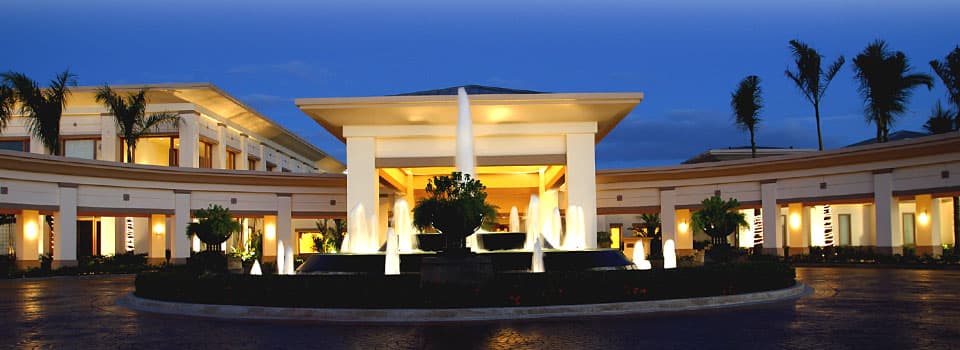 Palms-Country-Club-Entrance-Night