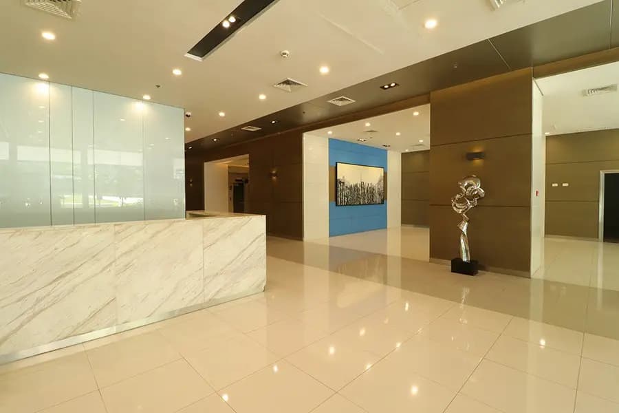 Vector-Three-Lobby
