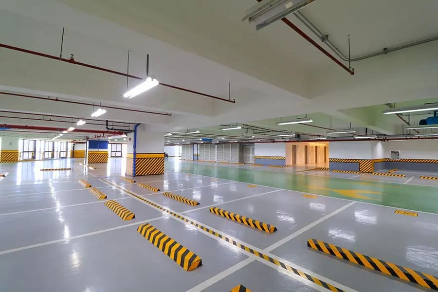 Vector-Three-Parking