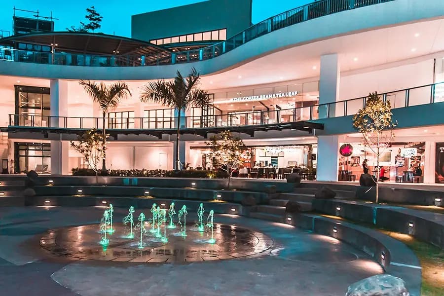 Fora-Mall-night