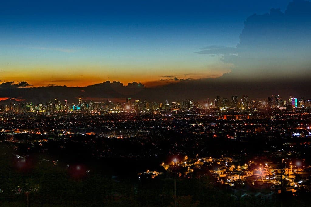 The-Peak-Night-View