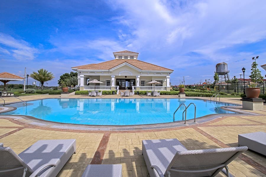 Hampton-Orchards-Amenity-Pool