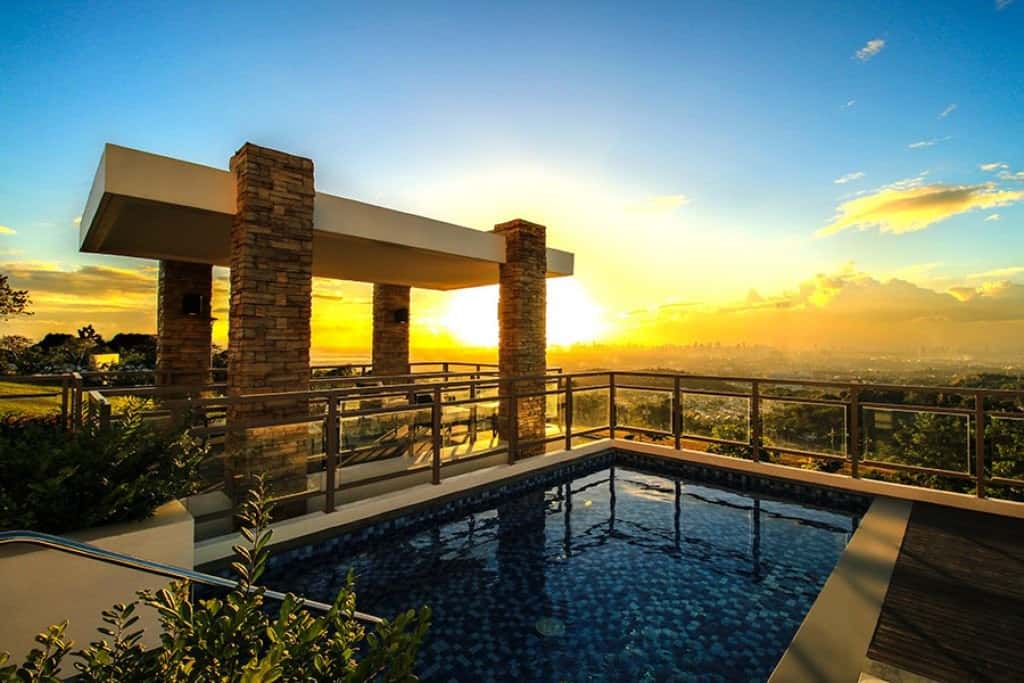 The-Peak-Amenity-Sunset-View