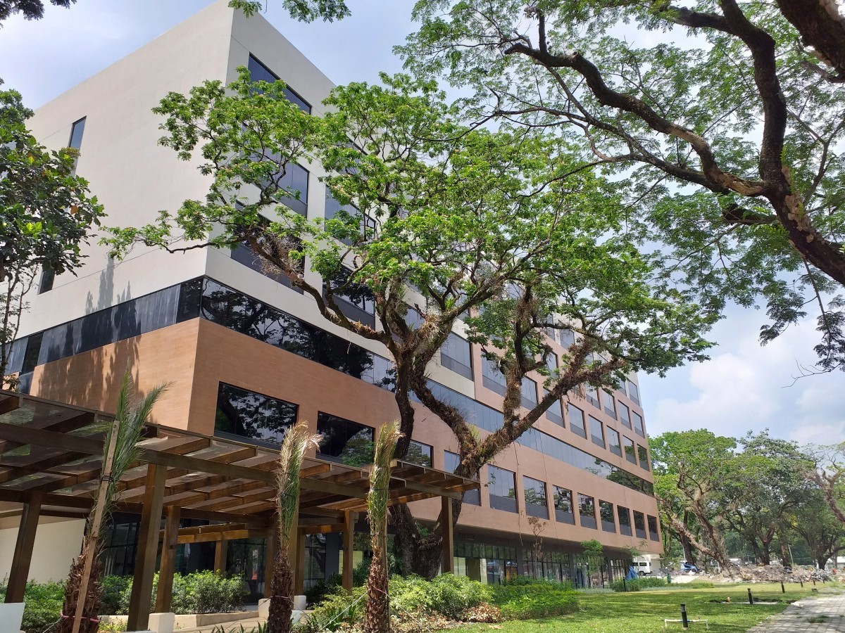 Workplus at Filinvest Mimosa+